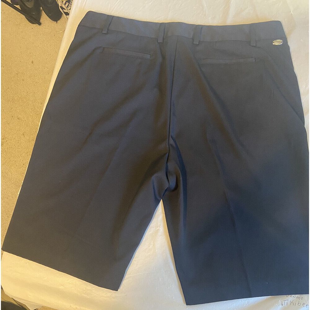 Women's Greg‎ Norman Black Stretch Golf/Dress Shorts- Size 14
